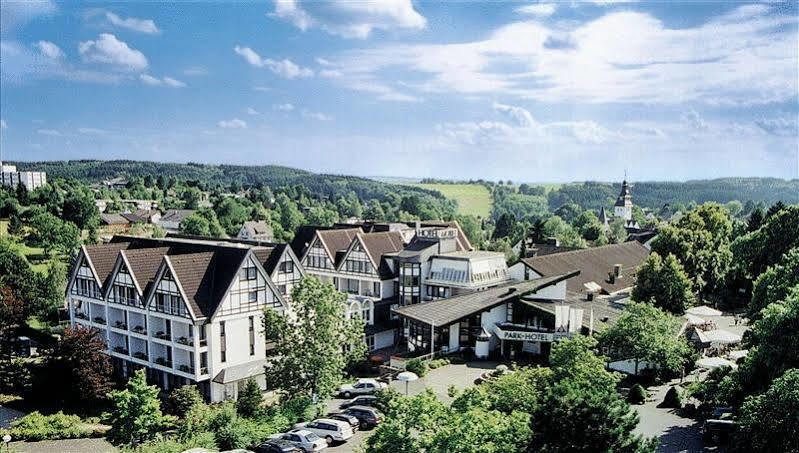 Parkhotel Нюмбрехт Экстерьер фото