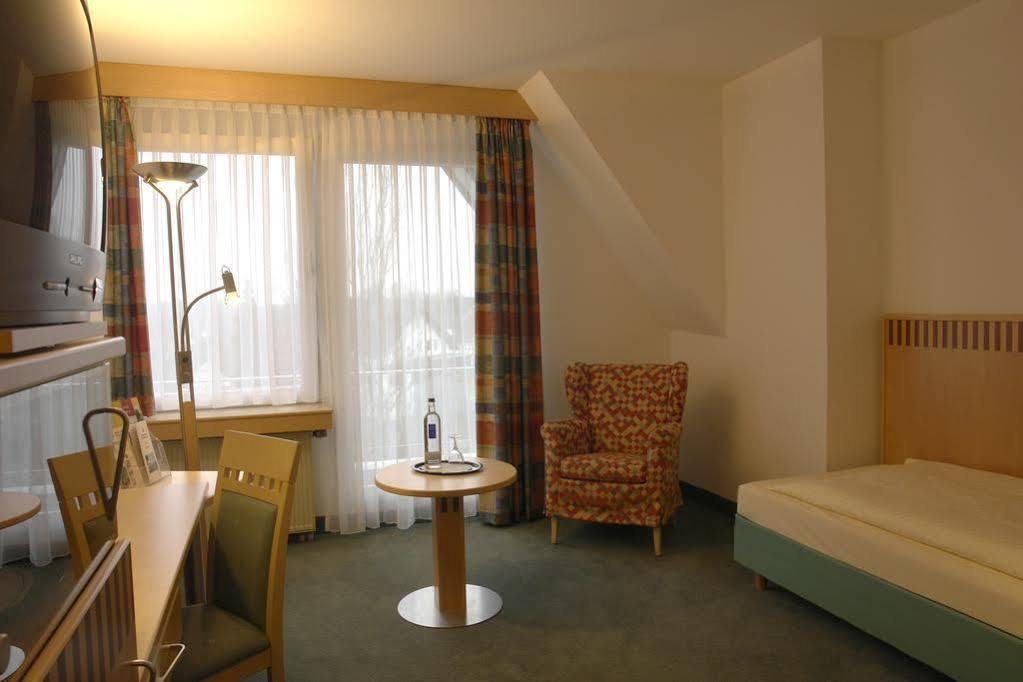 Parkhotel Нюмбрехт Экстерьер фото
